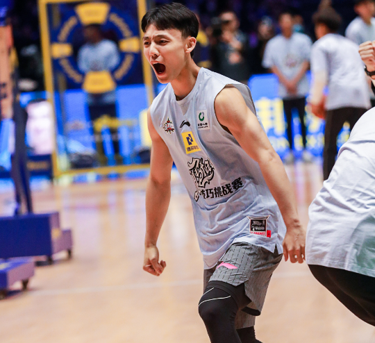 开云体育官网-印第安纳步行者训练开放日，国际比赛日篮板制胜引欢呼，意大利杯在即，细节决定成败的简单介绍