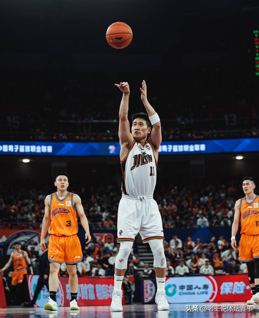 开元体育-关于赛后CBA常规赛焦点战；波尔图手感冰凉；态度坚定；阵容厚度经受考验的信息